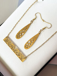 Gold Kowhaiwhai Barchain 50mm & 30mm Teardrop Earrings